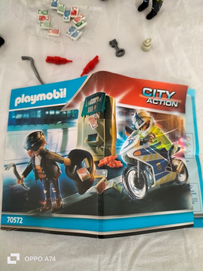 Playmobil 🖤 Policier à moto et voleur - photo numéro 6