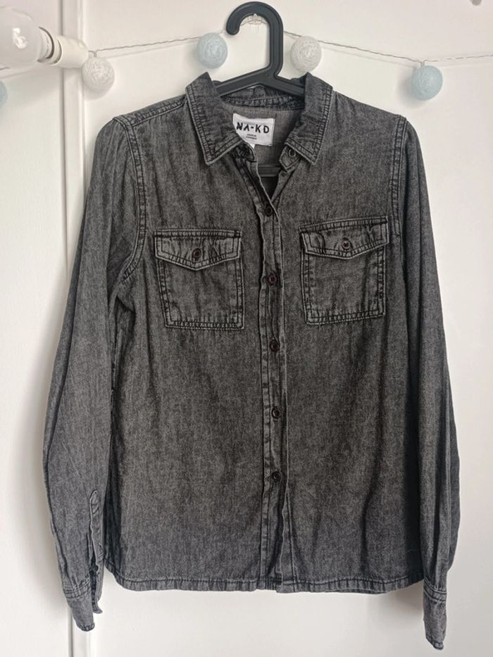 Chemise en noir denim 100% coton Na-Kd Taille 36 En très bon etat - photo numéro 3
