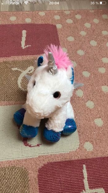 Peluche licorne