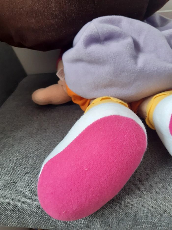 Peluche / Doudou grande Dora l'exploratrice de 2005 - photo numéro 9