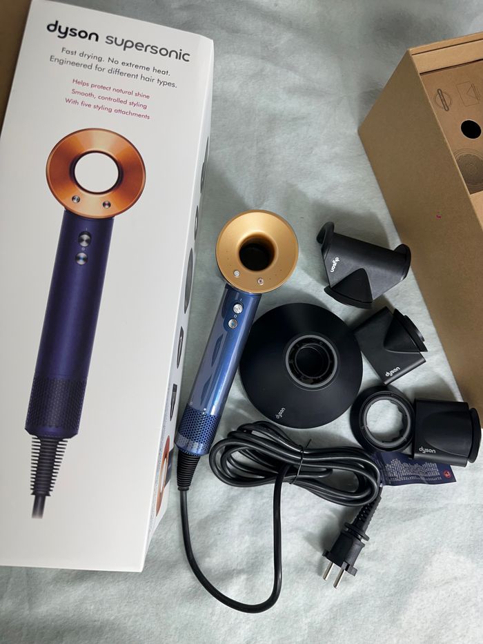 Sèche-cheveux Dyson HD08