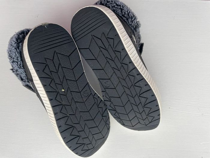 Chaussures/baskets montantes fournées 29 - photo numéro 3