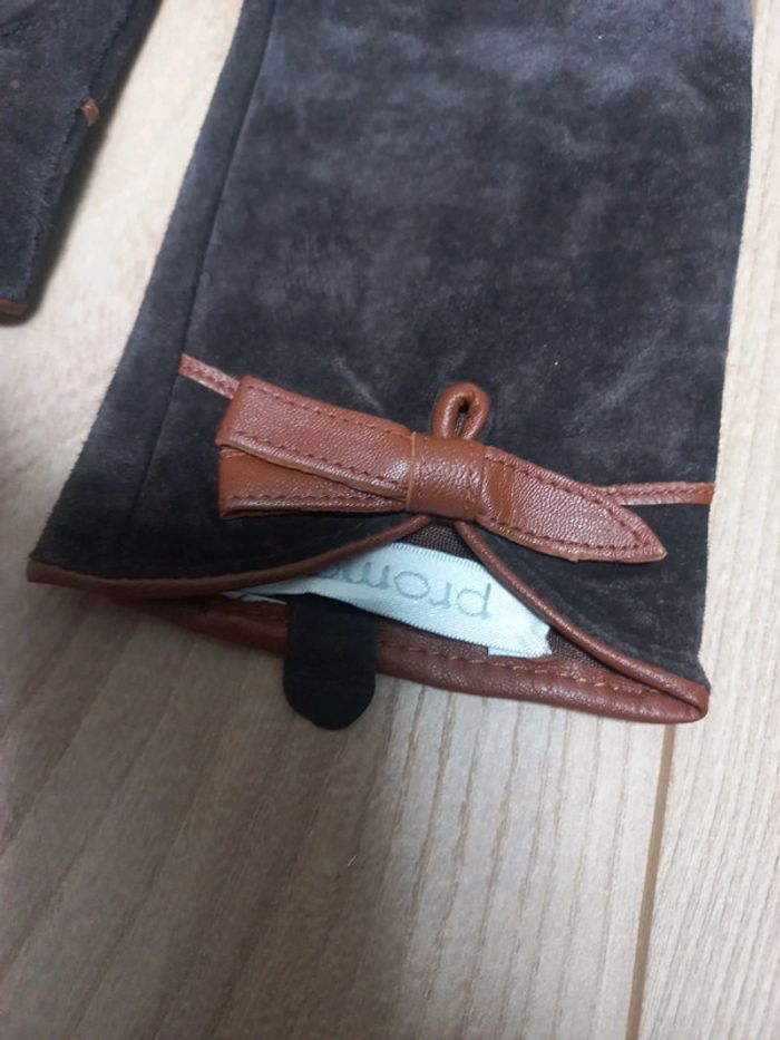 Gants en daim neuf - photo numéro 3