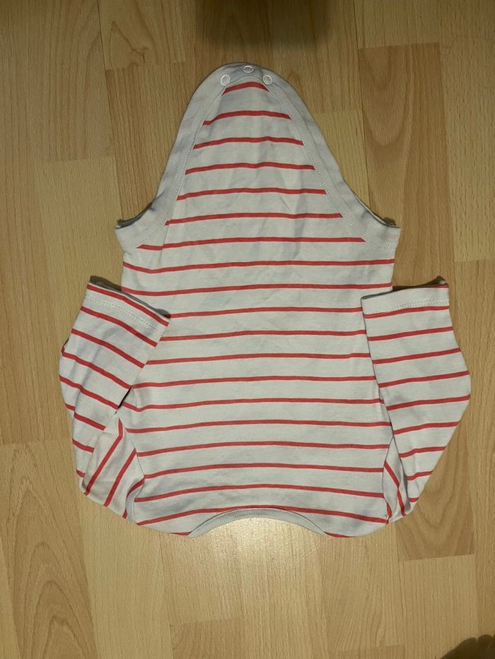 Bodies - photo numéro 2