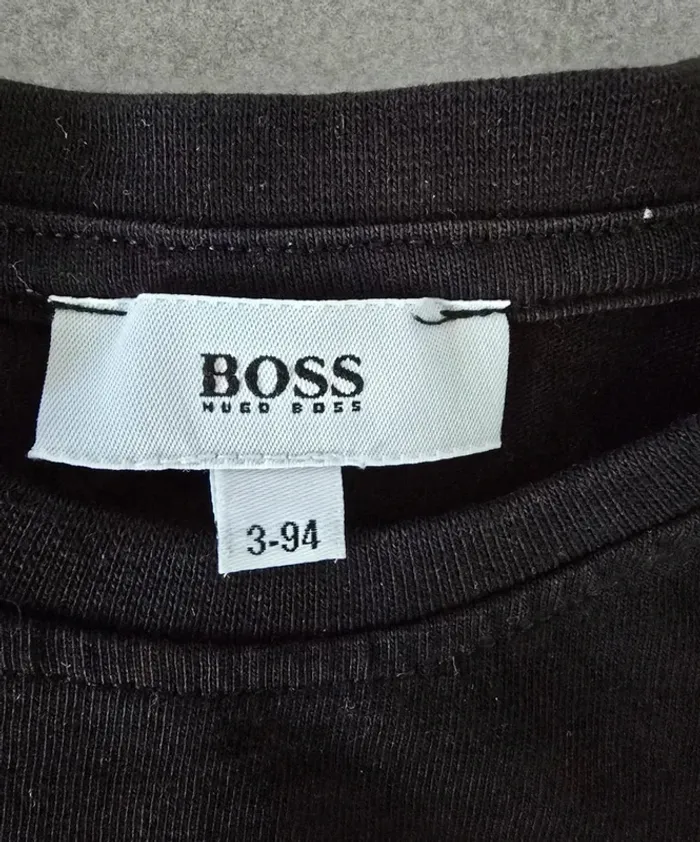 Lot de 2 tee shirts Boss - photo numéro 2