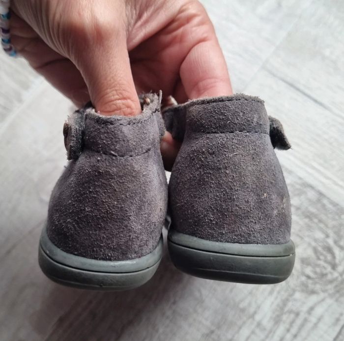 Chaussures fille p18 - photo numéro 4