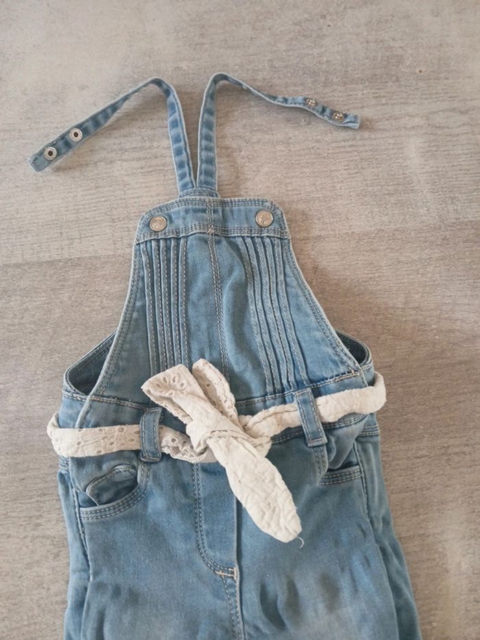 Salopette en jean - photo numéro 2