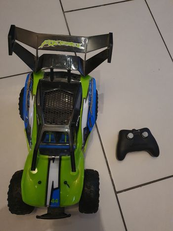 Voiture télécommandé