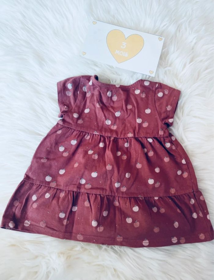 3 mois - Robe pomme - photo numéro 3