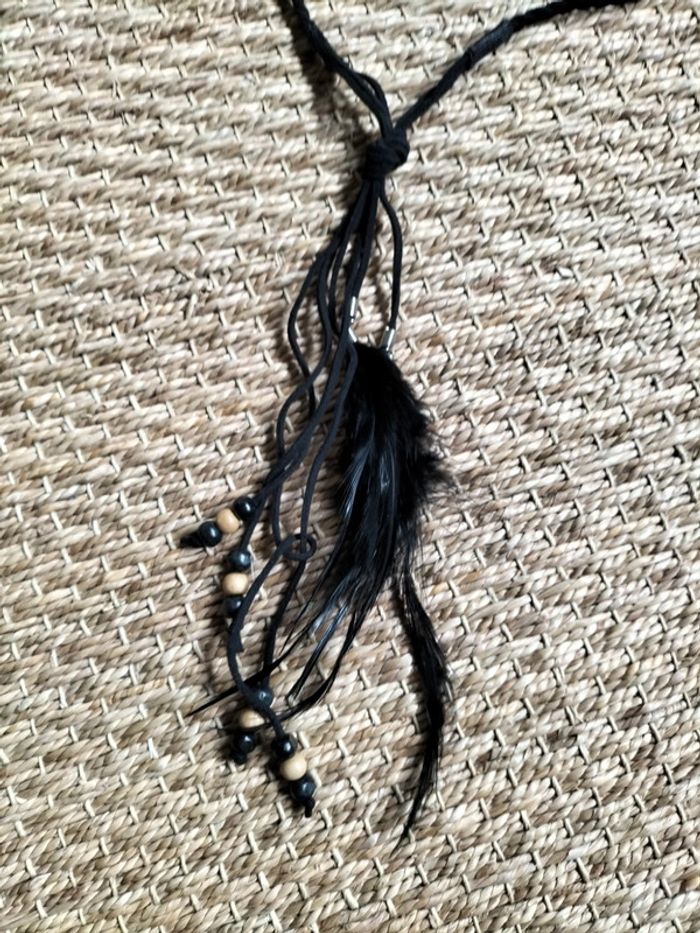 Collier avec plumes indien - photo numéro 2