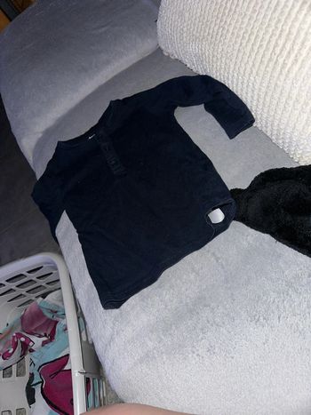 TEE shirt manches longues 24 mois