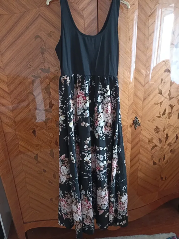 Jolie robe fleurie - T L - Shein