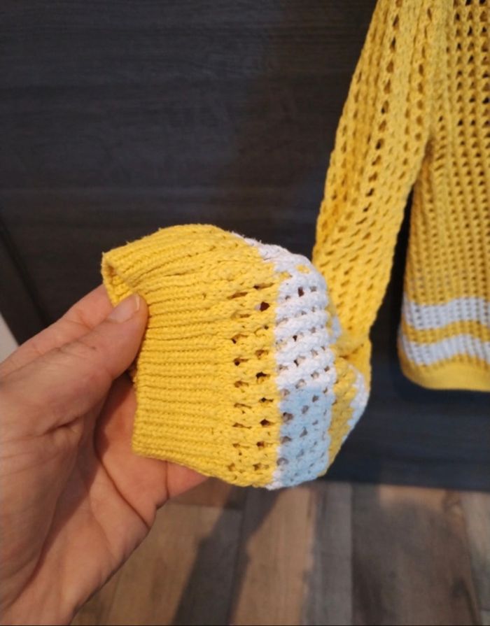 Pull à trous - photo numéro 2