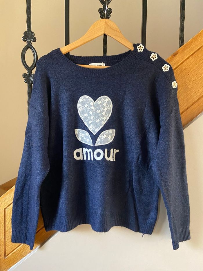 Pull beu marine Amour