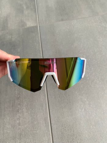 Lunettes sport scvcn - Protection UV400 Blanc et Rose