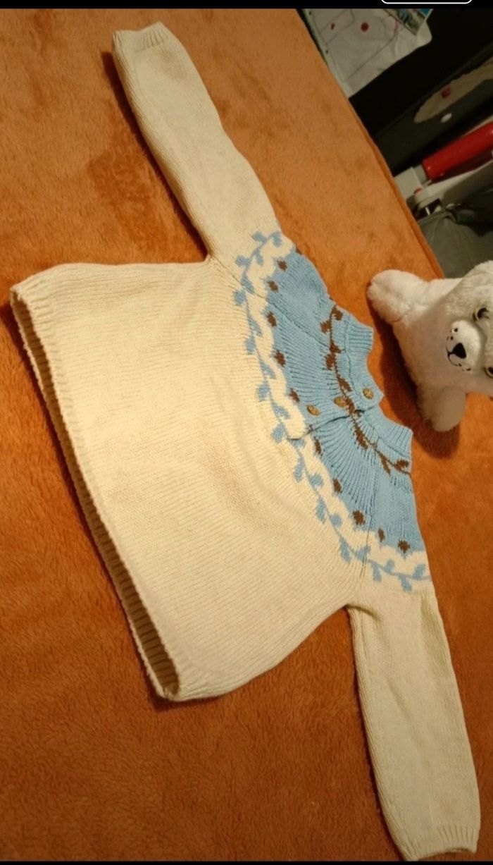 Pull Bébé 6 Mois - Tricot Jacquard Fleuri (Sergent Major) - photo numéro 2