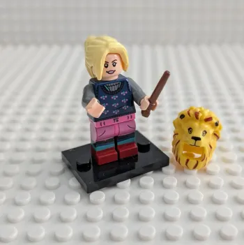 Figurine Harry Potter : Luna Lovegood avec tête de lion, style lego