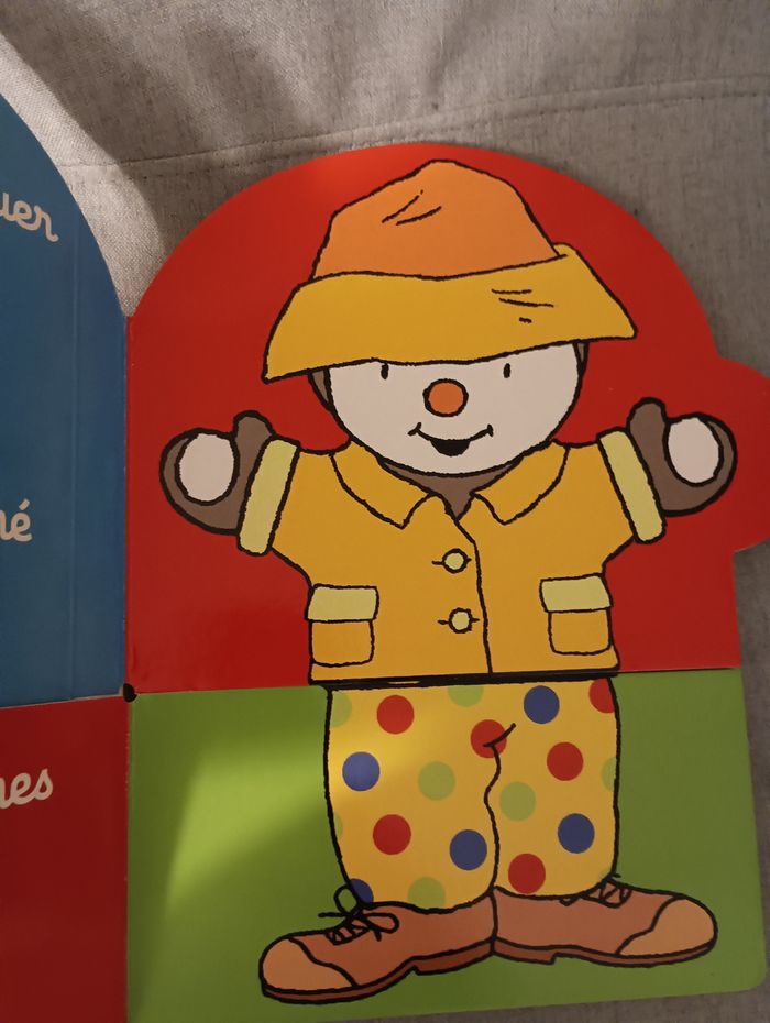 Livre jeu déguise T'choupi - photo numéro 3