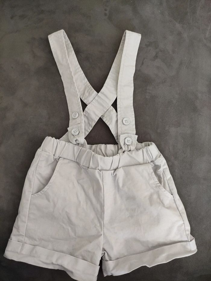 Short salopette gris 18 mois neuf