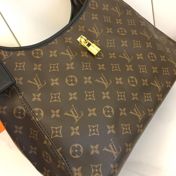 Louis Vuitton M12940 - photo numéro 3