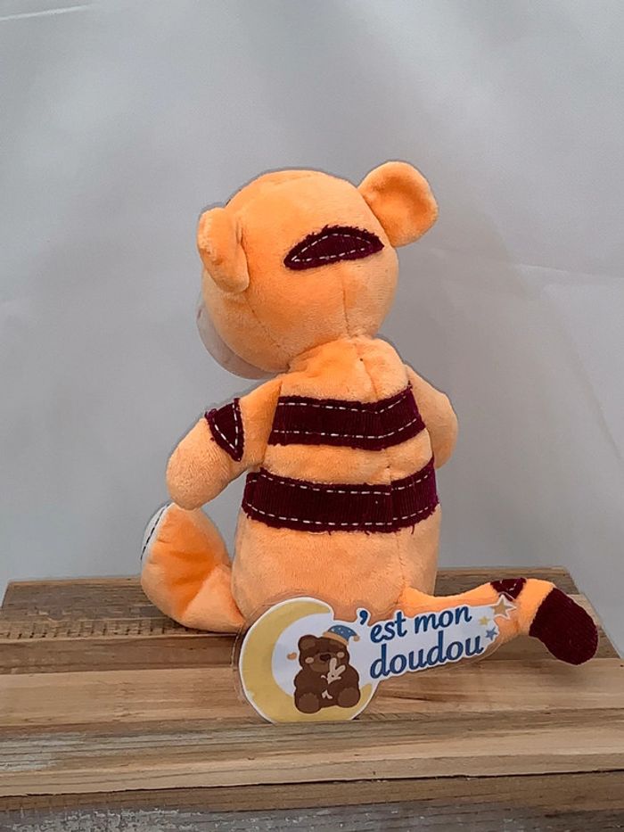 DY124 doudou tigrou Disney - photo numéro 2