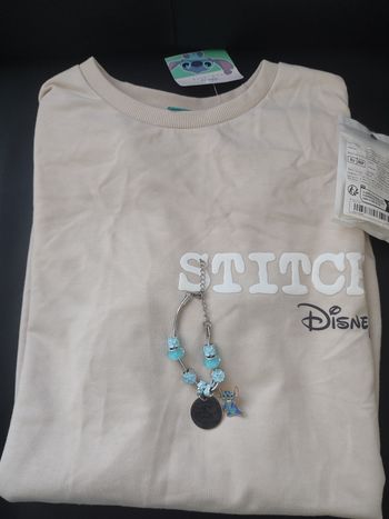 Sweat 11/12 ans et bracelet stich