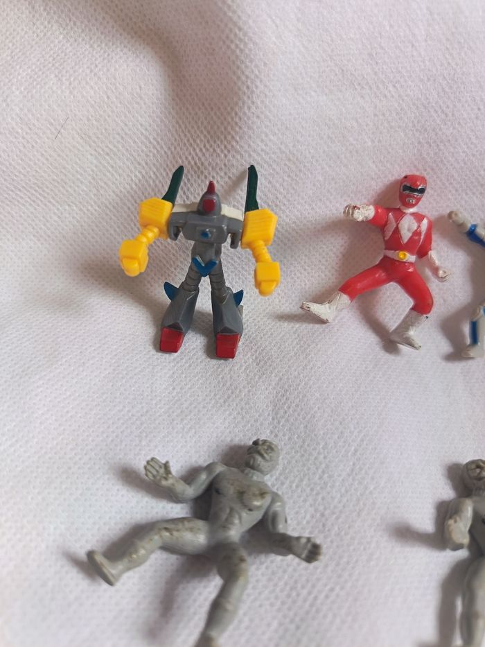 Lot petite figurines power rangers de 4cm - photo numéro 3