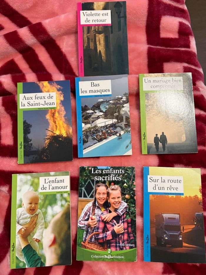 2 eme lot de 7 livres Nous deux