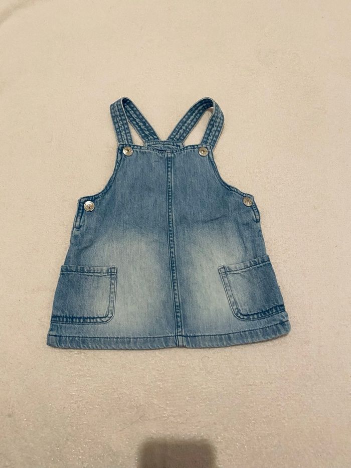 Salopette en jean H&M 9 mois • Bretelles croisées • Très bon état