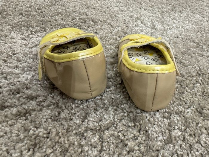 Paire de ballerines pour bébé - photo numéro 2