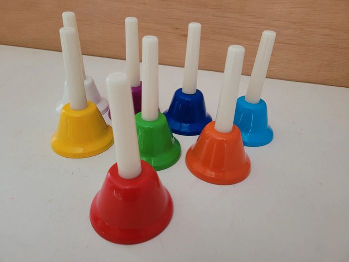 8 cloches musicales activité Montessori - photo numéro 5