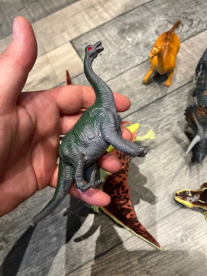 Lot dinosaures - photo numéro 4