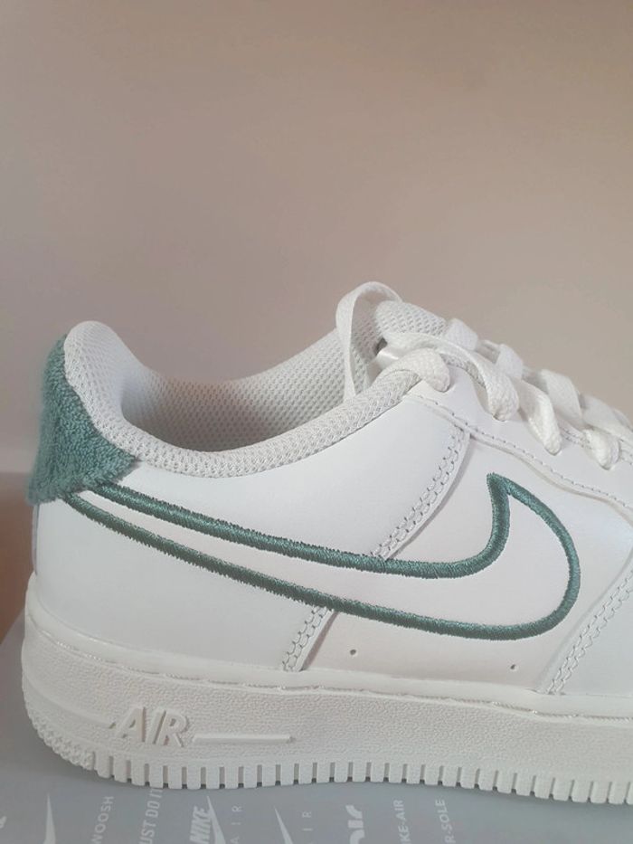 Nike Air Force " Nike Athletics" (36) - photo numéro 3