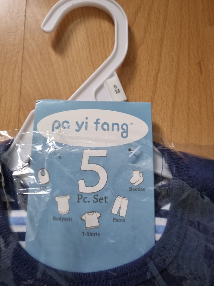 Ensemble bébé - photo numéro 3