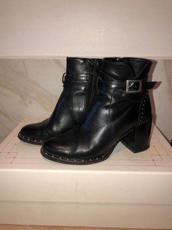 🌼Bottines en cuir Minelli🌼