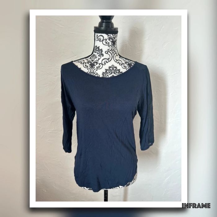 Très beau tee shirt bleu marine 🥰 manches 3/4 taille 36 camaieu