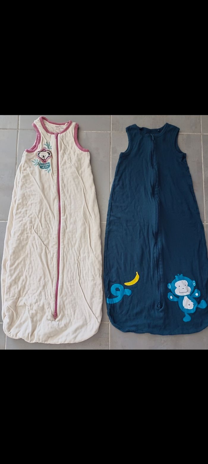 Lot de 2 gigoteuses turbulettes en 18 mois - 4 ans