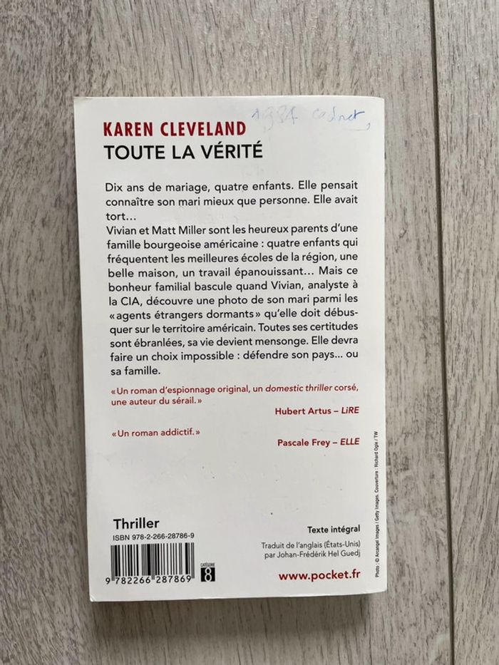 Livre Toute la vérité de Karen Cleveland - photo numéro 3