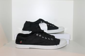 baskets tennis en toile noire 36