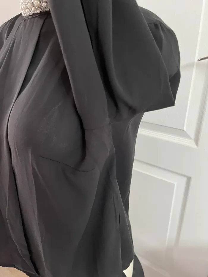 Blouse fluide et légèrement transparente - photo numéro 4