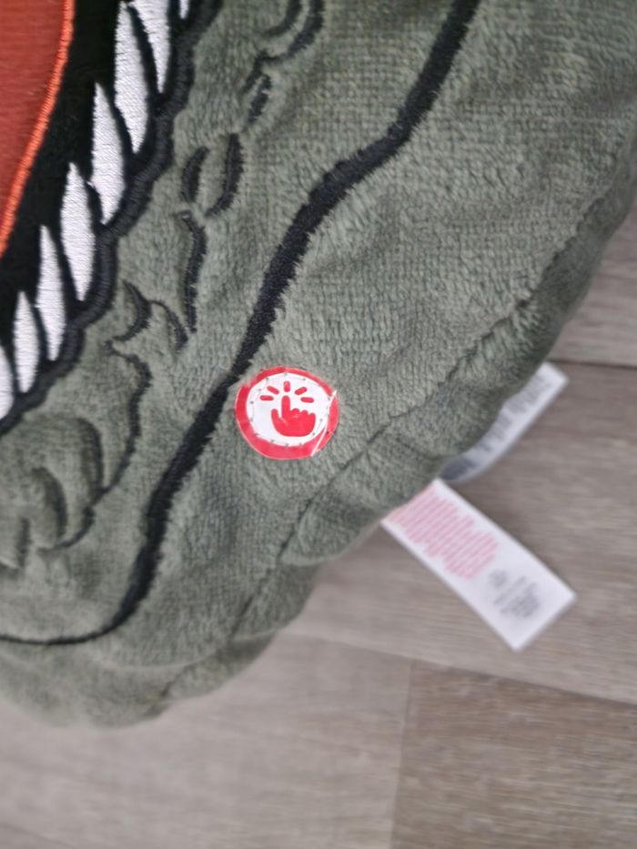 Oreiller jurassicworld - photo numéro 2