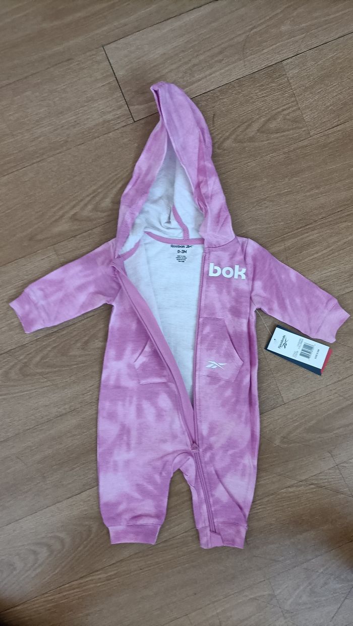 Grenouillère pyjama bébé fille Reebok neuve - photo numéro 4