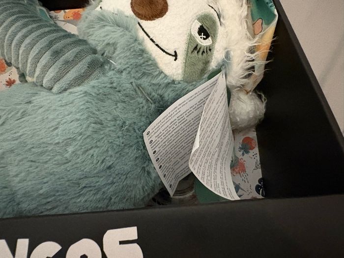 Peluche d’activités neuve les deglingos Chillos le paresseux - photo numéro 3