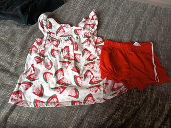 Robe et short 18 mois