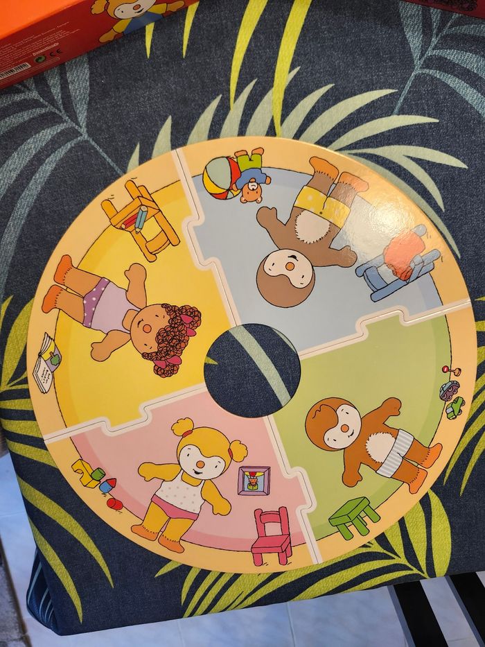 Jeu t'choupi la ronde des couleurs nathan habits - photo numéro 7