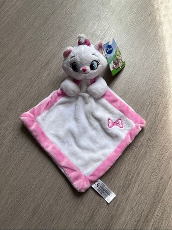 Doudou rose et blanc marie les aristochats neuf