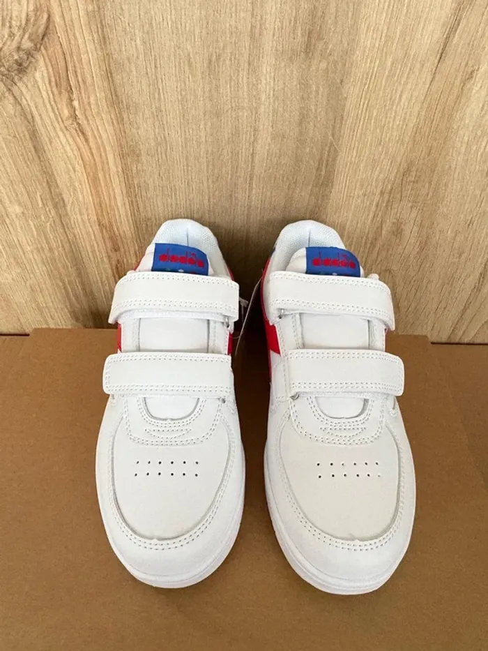 Baskets Diadora Raptor Low PS 33 neuf - photo numéro 2