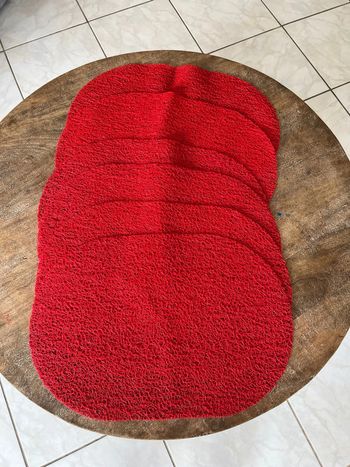 6 set de table rouge