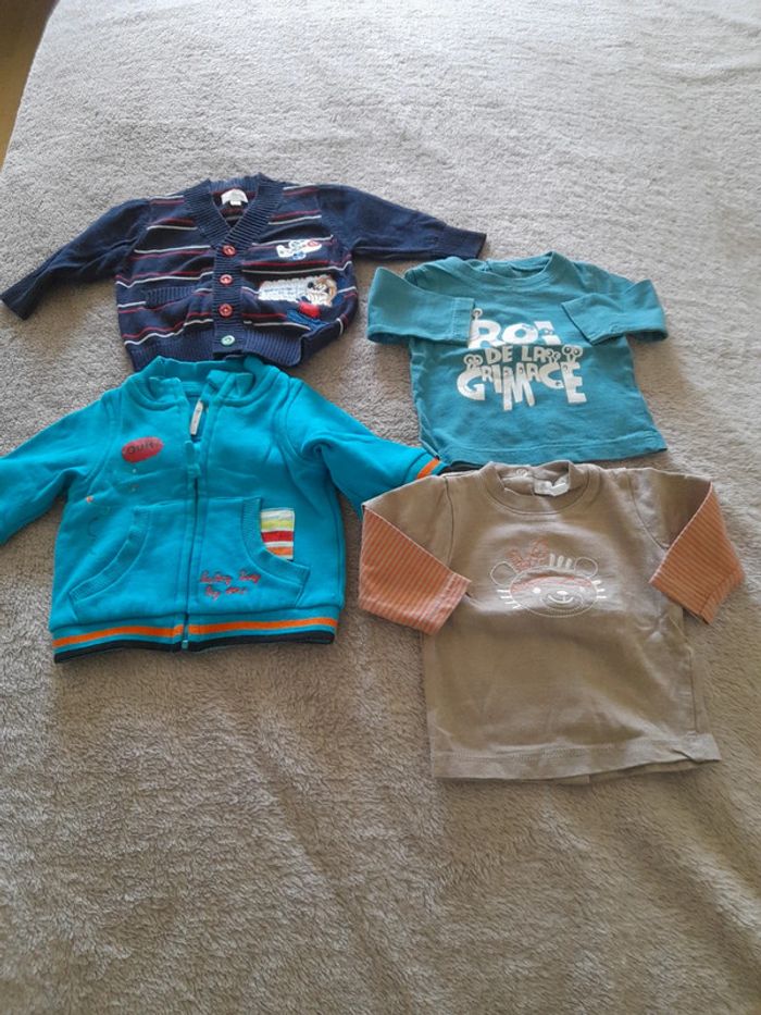 Lot vêtements bébé 1 mois