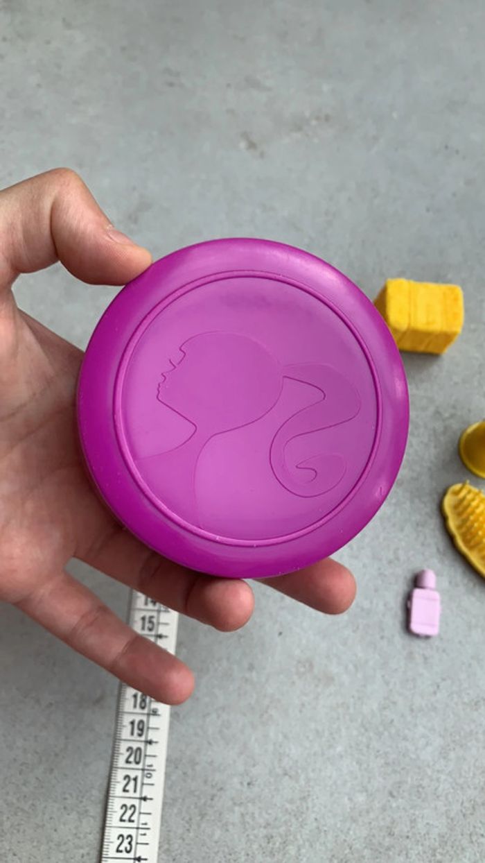 Lot accessoires barbie camping gourde brosse lampe foin - photo numéro 4